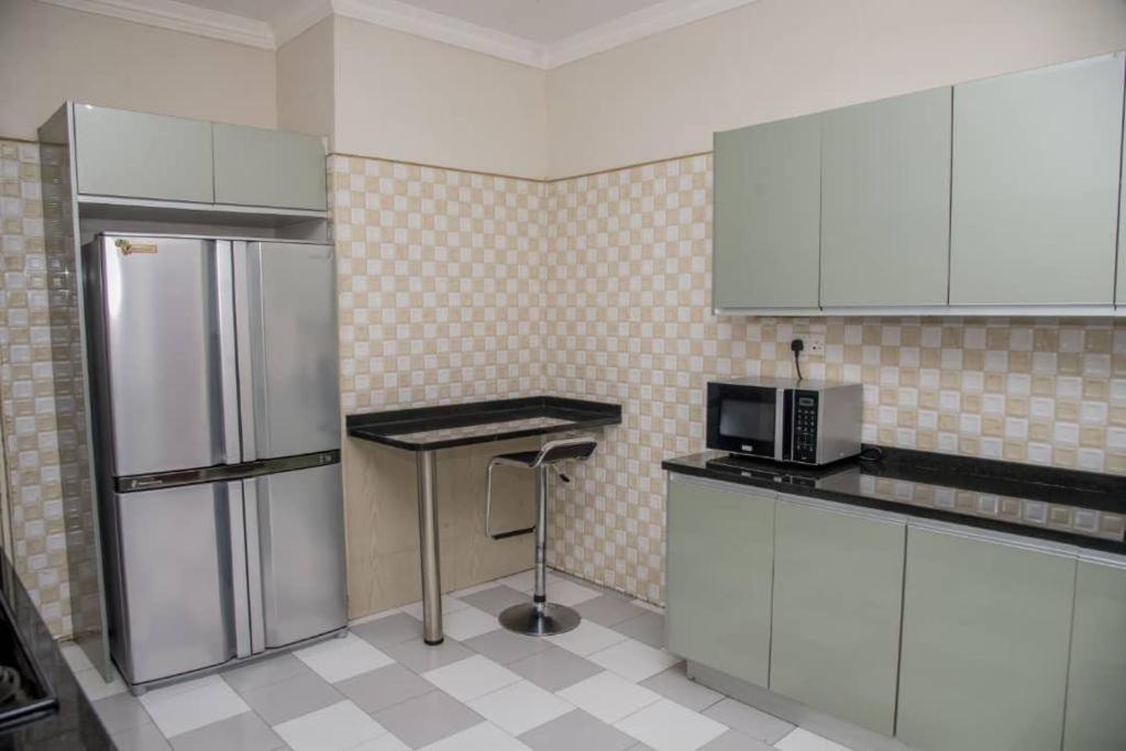 Royal Suites Apartments Лусака Екстериор снимка