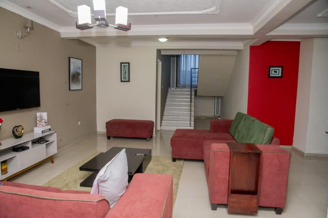Royal Suites Apartments Лусака Екстериор снимка